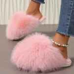 PANTUFLAS ROSADA PELUDAS - Image 4