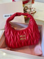 BOLSO MIU MIU ROJO