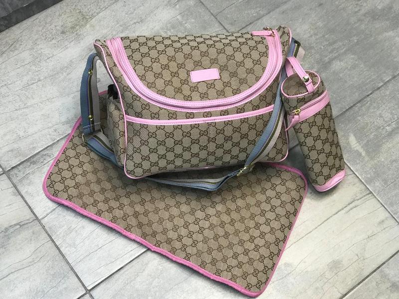 PAÑALERA GUCCI ROSADA - Image 1