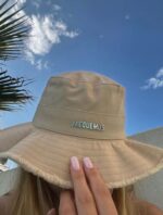 GORRO JACQUEMUS BEIGE - Image 2