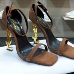TACONES YSL CAFE