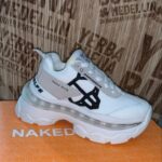 NAKED WOLFE OFICIAL