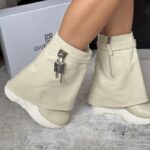 BOTAS GIVENCHY NUDE CORTA - Image 2