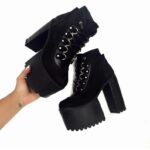 BOTINES NEGROS CORDON - Image 3