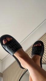 SANDALIA MIU MIU NEGRA - Image 2