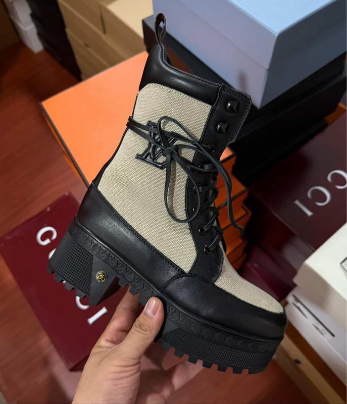 BOTAS LOUIS VUITTON DOBLE TONO - Image 1