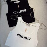 TOP MIU MIU BLANCO Y NEGRO