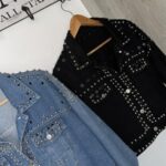 CHAQUETA JEANS TACHES NEGRA Y JEANS