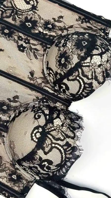 rzd_6179ADF8-420A-4D69-8B3A-5BCF53E41349.jpg BRALETTE BLONDA NEGRO Y NUDE LARGO - Image 1