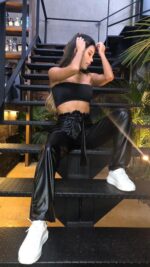 PANTALON CUERINA CON CINTURON IA - Image 3