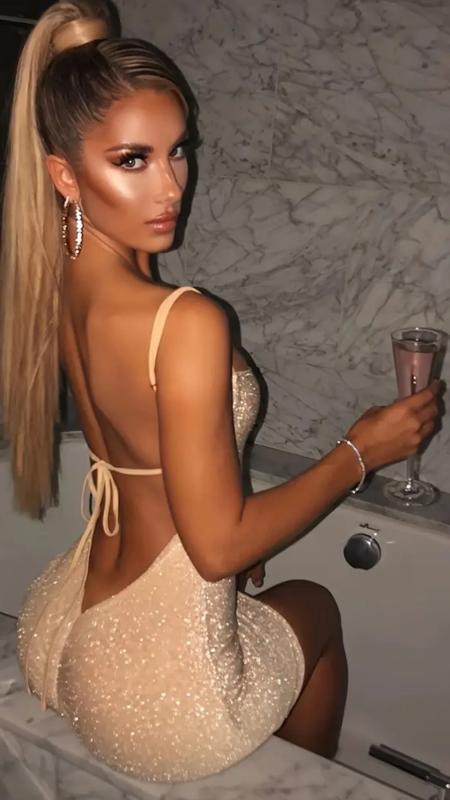 VESTIDO DORADO - Image 1