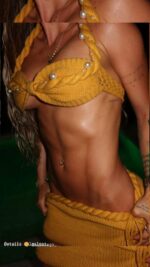 SET TEJIDO CON PERLAS MOSTAZA - Image 3