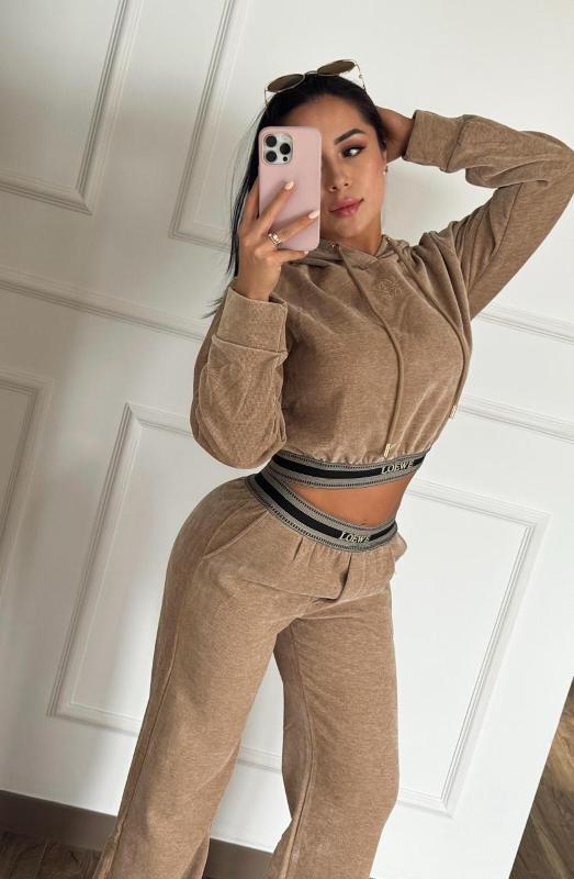 CONJUNTO LOEWE CAFE PRETINA - Image 1