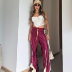 PANTALON VINOTINTO RAYAS CON AMARILLO