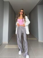 PANTALON GRIS RAYAS CON MORADO - Image 2