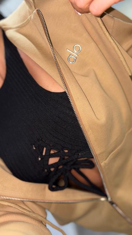 TOP NEGRO CON VARILLA - Image 1