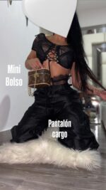 PANTALON NEGRO CARGO MOCHY