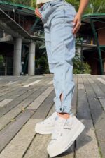 JEANS BALBOA CON BOTON ABAJO - Image 2