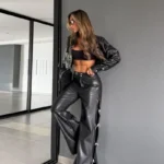 PANTALON CUERINA CON MONOS - Image 3