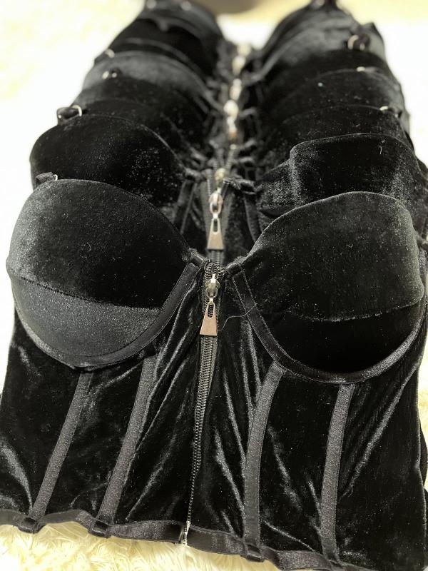 CORSET TERCIOPELO NEGRO - Image 1