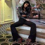 TOP KAMAN IA  PLATEADO